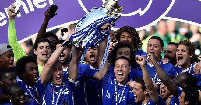 神香之剑展现出它的力量！ Shanks 和 Yongen 用三剑击杀 Scout ，扭转局势并 Anyone's Legend 取得比赛点